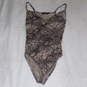 Boohoo snake skin Body Suit size US2